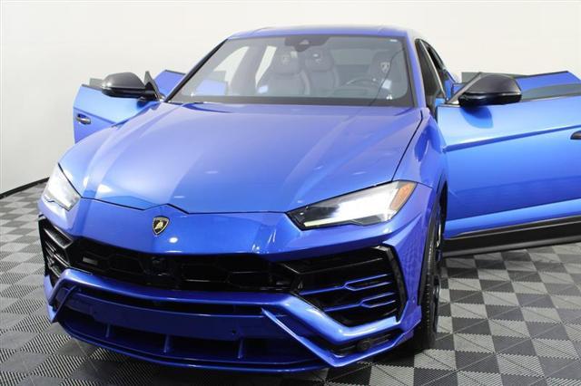 used 2019 Lamborghini Urus car, priced at $167,995