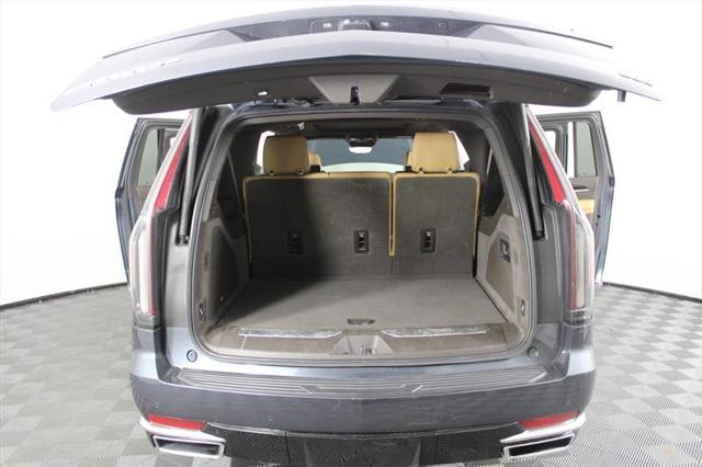 used 2021 Cadillac Escalade ESV car, priced at $53,995