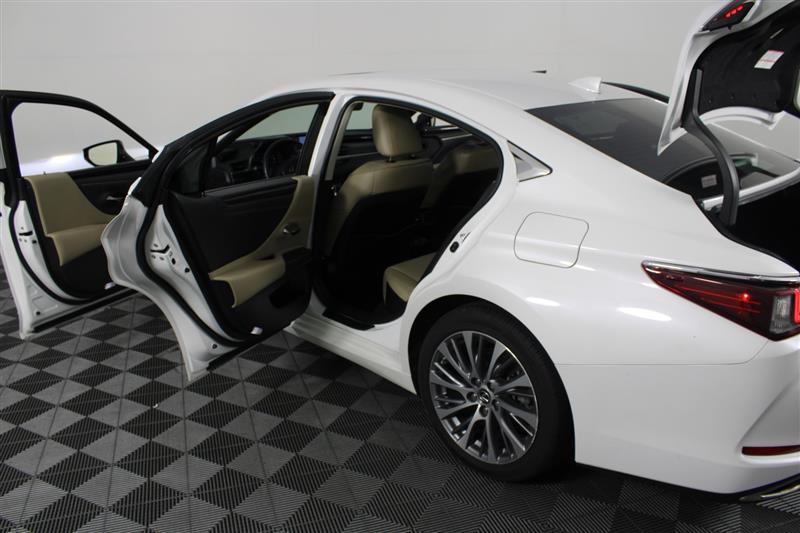 used 2019 Lexus ES 350 car, priced at $24,995