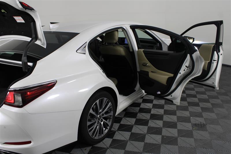 used 2019 Lexus ES 350 car, priced at $24,995