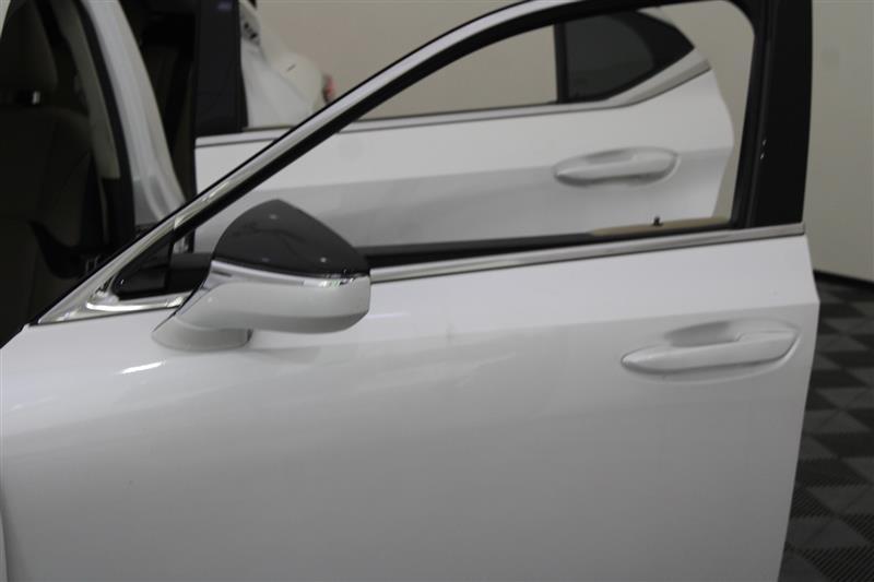 used 2019 Lexus ES 350 car, priced at $24,995