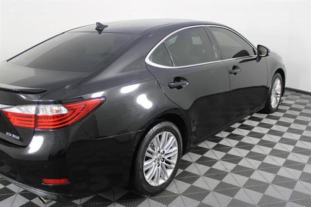 used 2013 Lexus ES 350 car, priced at $10,995