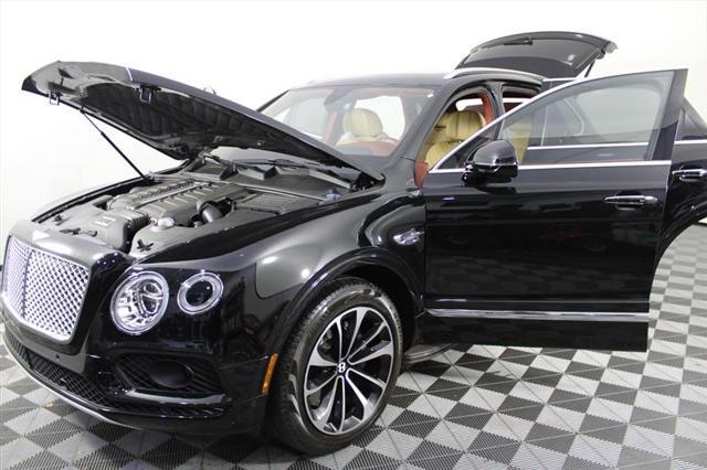 used 2018 Bentley Bentayga car, priced at $78,995