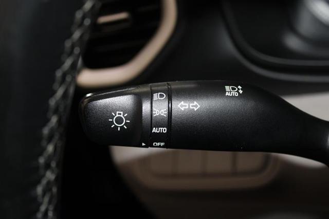 used 2021 Hyundai Venue car, priced at $14,995
