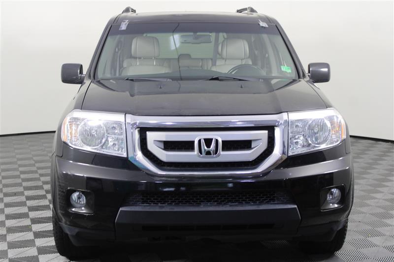used 2011 Honda Pilot car, priced at $9,995