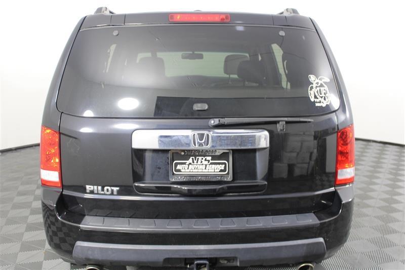 used 2011 Honda Pilot car, priced at $9,995