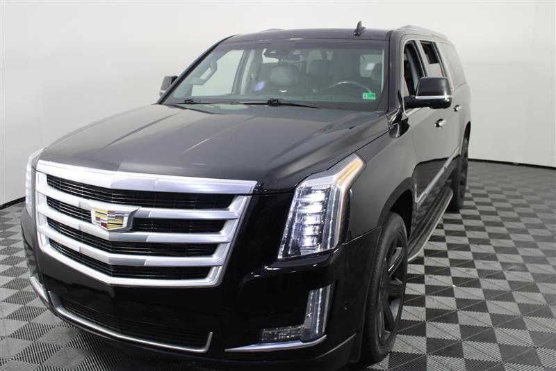 used 2017 Cadillac Escalade ESV car, priced at $18,895