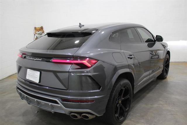 used 2019 Lamborghini Urus car, priced at $202,444