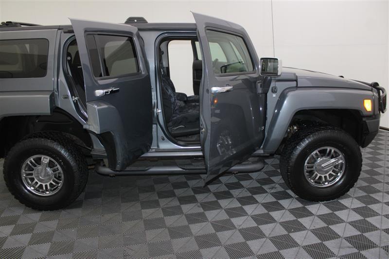 used 2008 Hummer H3 car, priced at $8,495