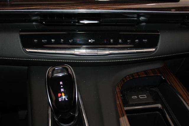 used 2021 Cadillac Escalade ESV car, priced at $49,995