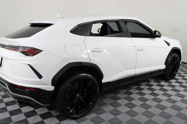 used 2019 Lamborghini Urus car, priced at $159,444