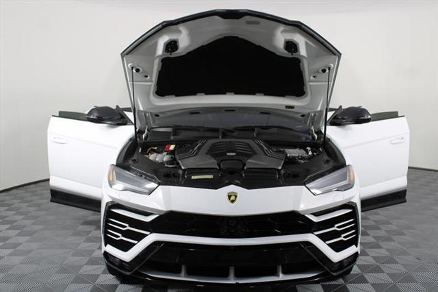 used 2019 Lamborghini Urus car, priced at $159,444