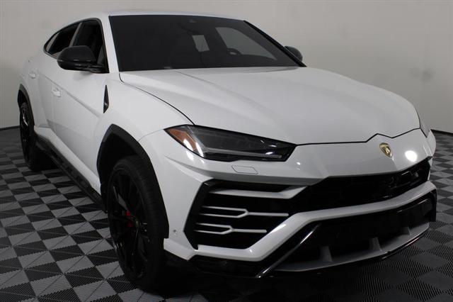 used 2019 Lamborghini Urus car, priced at $159,444