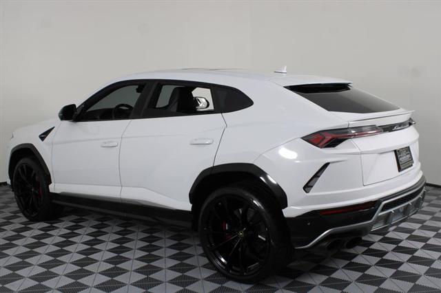 used 2019 Lamborghini Urus car, priced at $159,444