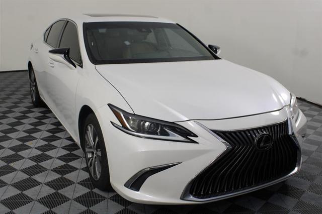 used 2020 Lexus ES 350 car, priced at $24,444