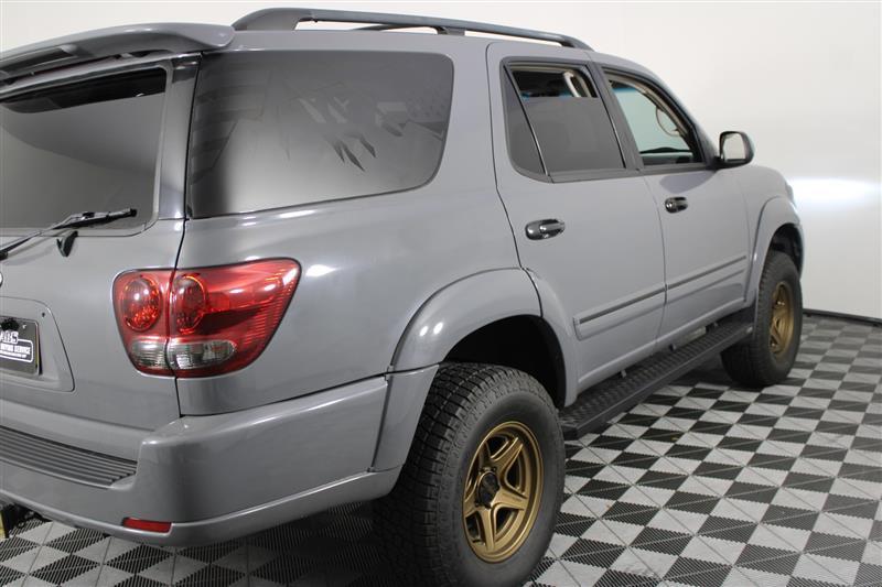 used 2006 Toyota Sequoia car, priced at $18,995
