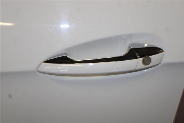 used 2014 Mercedes-Benz E-Class car, priced at $29,444