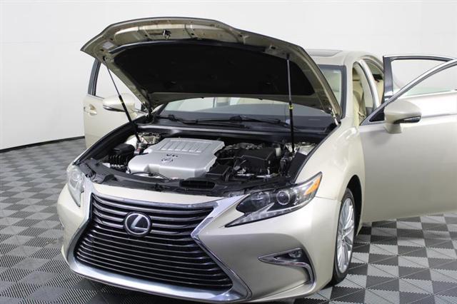 used 2016 Lexus ES 350 car, priced at $18,995