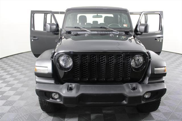 used 2021 Jeep Gladiator car, priced at $26,444