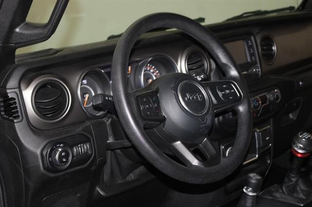 used 2021 Jeep Gladiator car, priced at $26,444