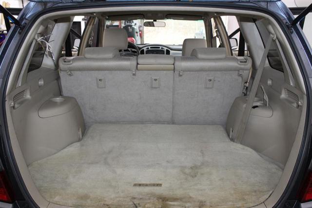 used 2007 Toyota Highlander car, priced at $4,996