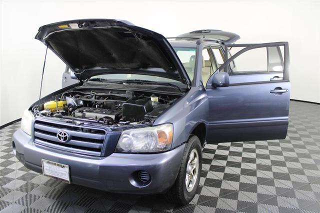 used 2007 Toyota Highlander car, priced at $4,996