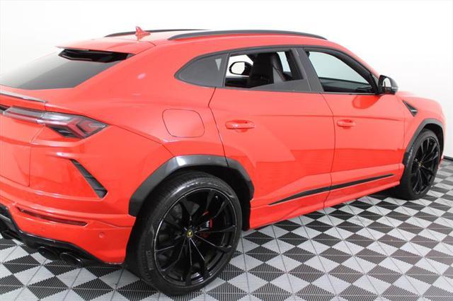 used 2019 Lamborghini Urus car, priced at $171,995