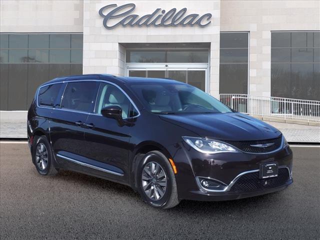 used 2019 Chrysler Pacifica car, priced at $19,595