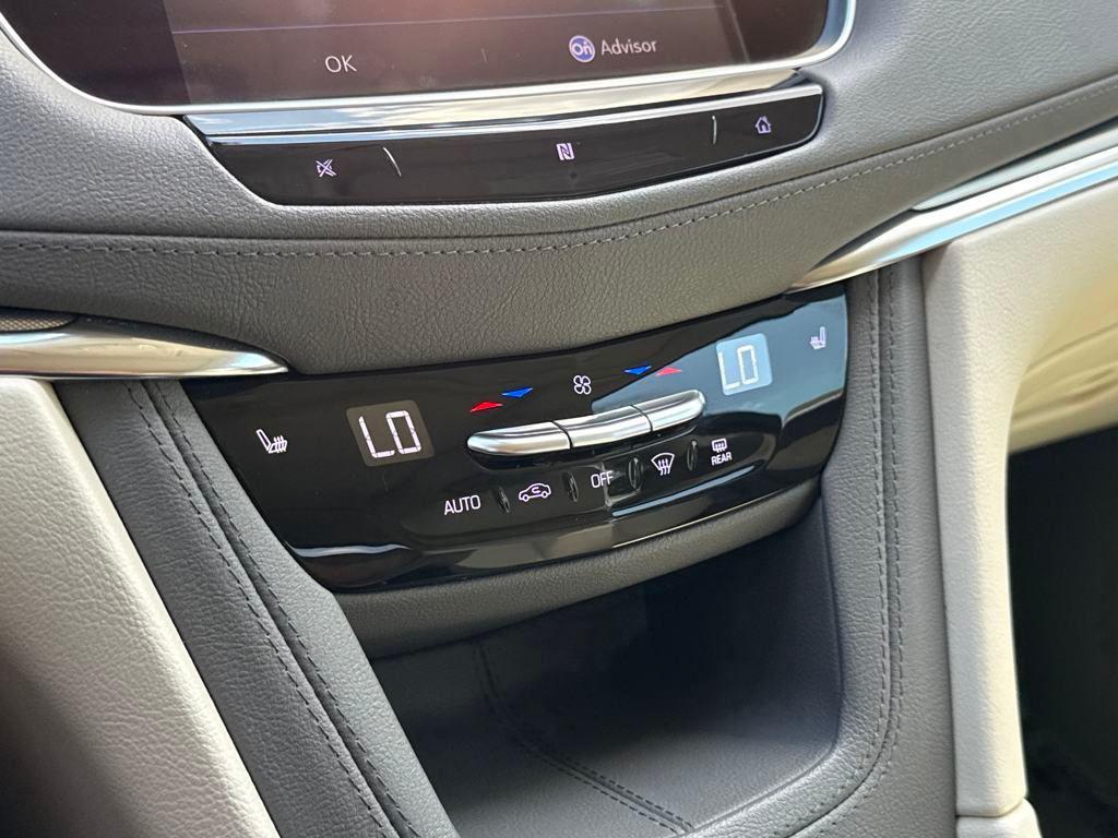 used 2021 Cadillac XT5 car, priced at $27,695