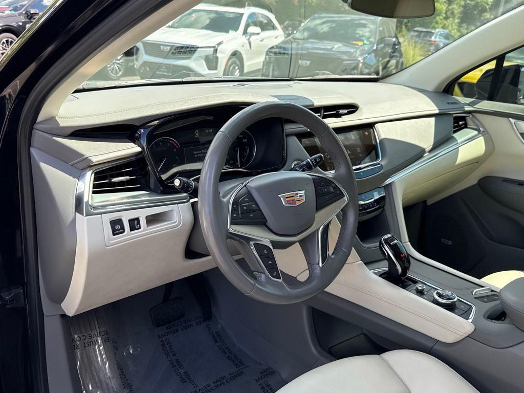 used 2021 Cadillac XT5 car, priced at $27,695