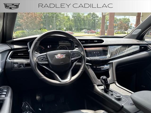 used 2023 Cadillac XT6 car, priced at $40,690