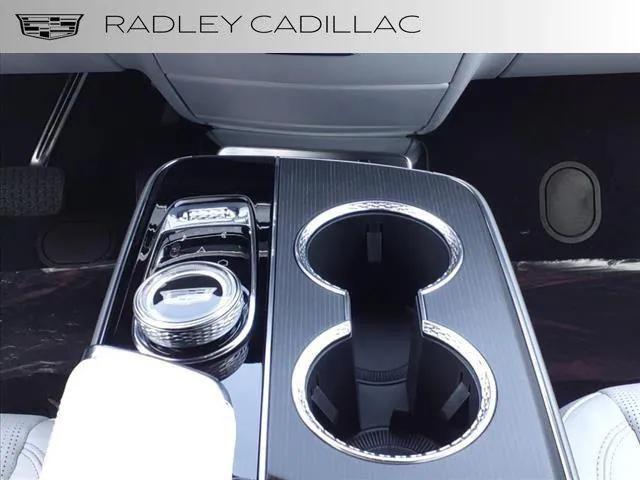 new 2025 Cadillac LYRIQ car