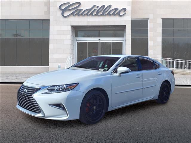 used 2018 Lexus ES 350 car, priced at $25,395