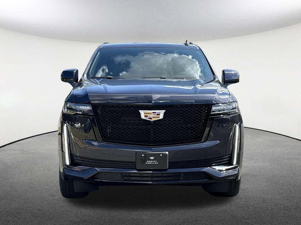 used 2023 Cadillac Escalade ESV car, priced at $77,251