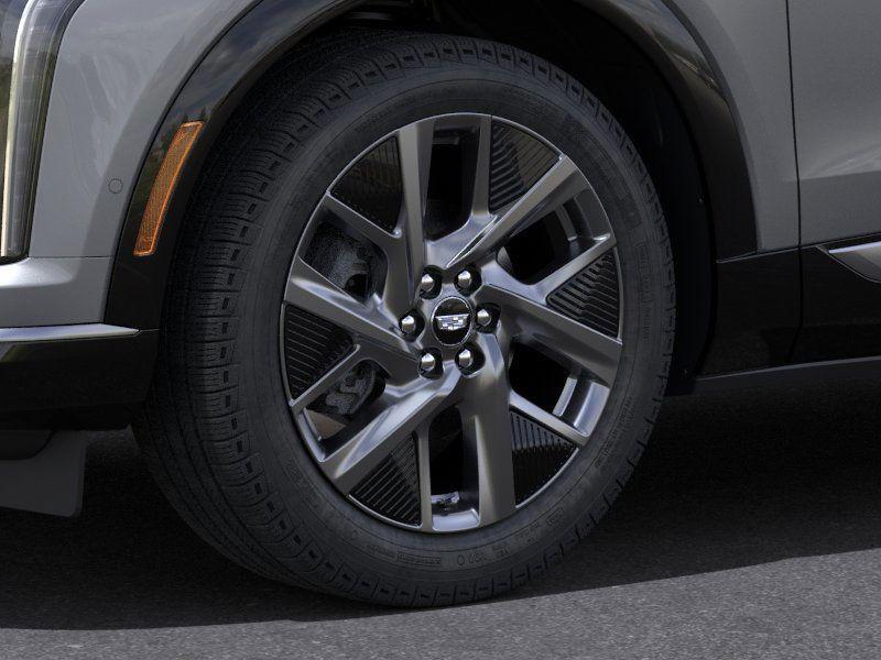 new 2025 Cadillac OPTIQ car, priced at $51,370