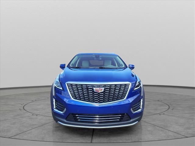 new 2025 Cadillac XT5 car, priced at $48,315