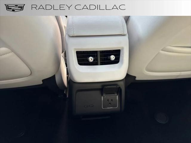new 2025 Cadillac OPTIQ car, priced at $55,215