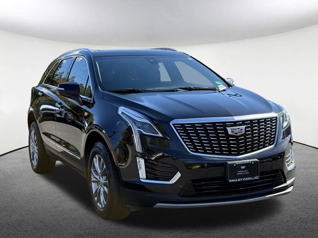 used 2022 Cadillac XT5 car, priced at $26,700
