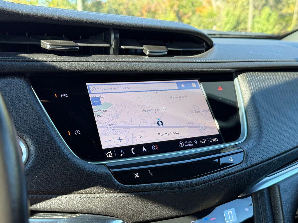 used 2022 Cadillac XT5 car, priced at $26,700