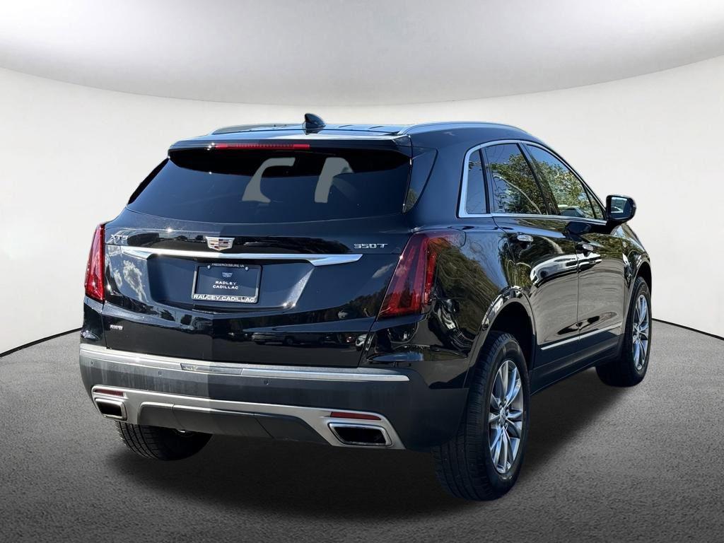 used 2022 Cadillac XT5 car, priced at $26,700