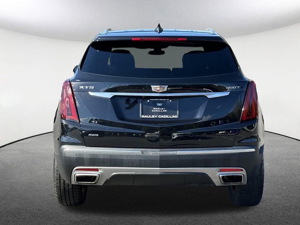 used 2022 Cadillac XT5 car, priced at $26,700