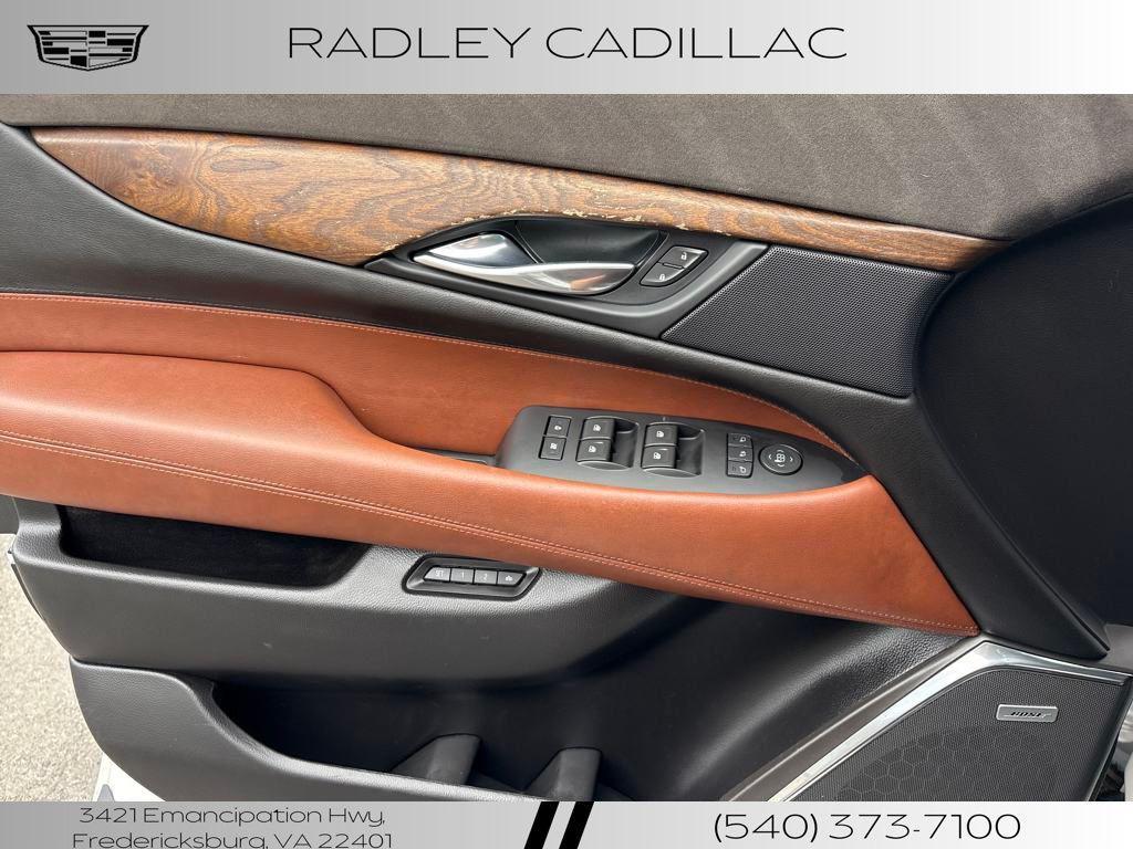 used 2017 Cadillac Escalade ESV car, priced at $25,267