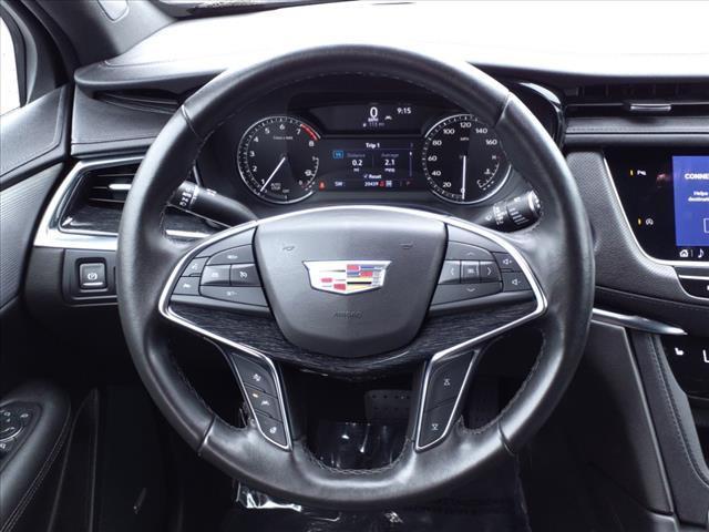 used 2021 Cadillac XT5 car, priced at $35,395