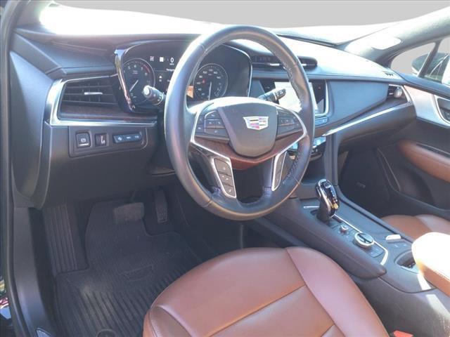 used 2023 Cadillac XT5 car, priced at $36,895