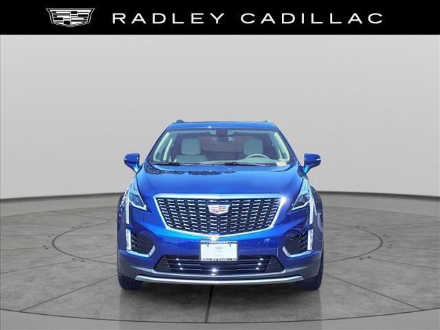 new 2025 Cadillac XT5 car, priced at $54,615