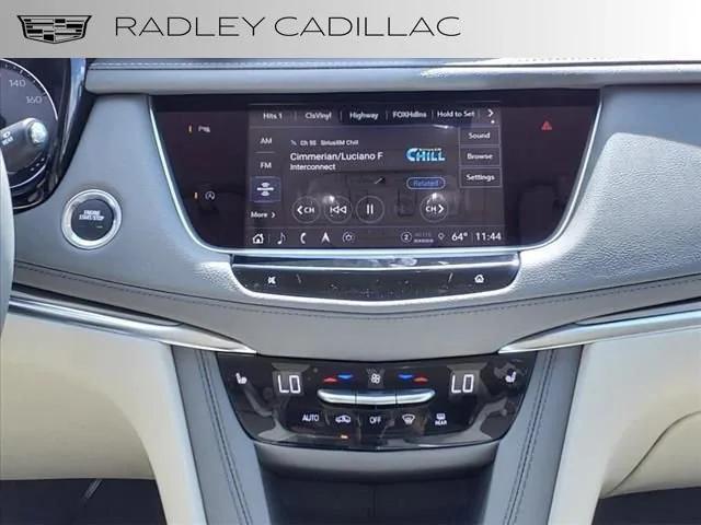 new 2025 Cadillac XT5 car, priced at $53,615