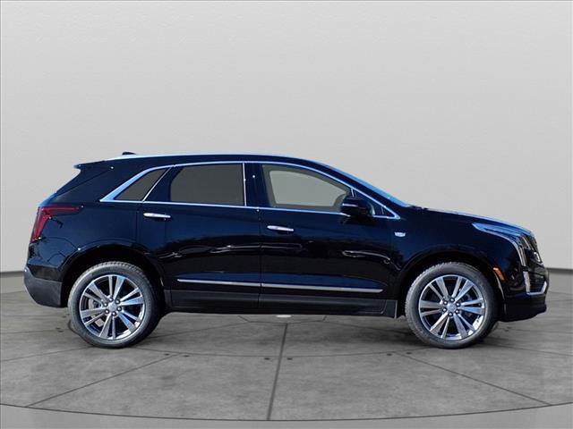 new 2025 Cadillac XT5 car, priced at $55,615