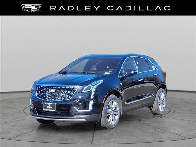 new 2025 Cadillac XT5 car, priced at $55,615