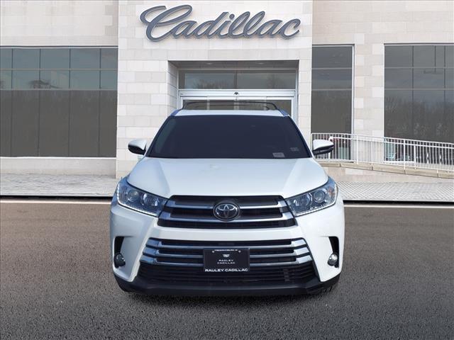 used 2018 Toyota Highlander car, priced at $21,995