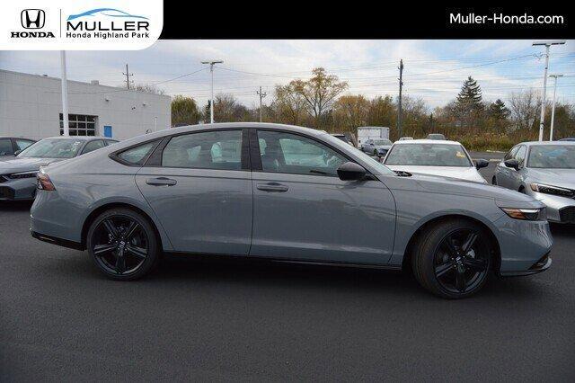 new 2025 Honda Accord Hybrid car, priced at $37,025